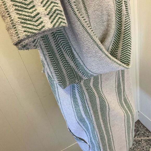 Brooklyn Cloth Company Men’s Medium Grey Striped Baja Surf Hoodie Sweatshirt - Picture 11 of 15